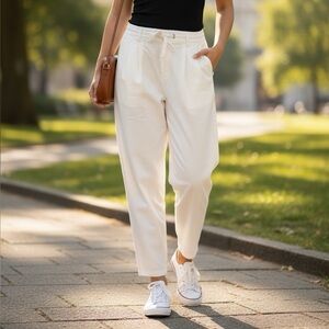 Dynamite Cream Relaxed High-Waist Pants US 6